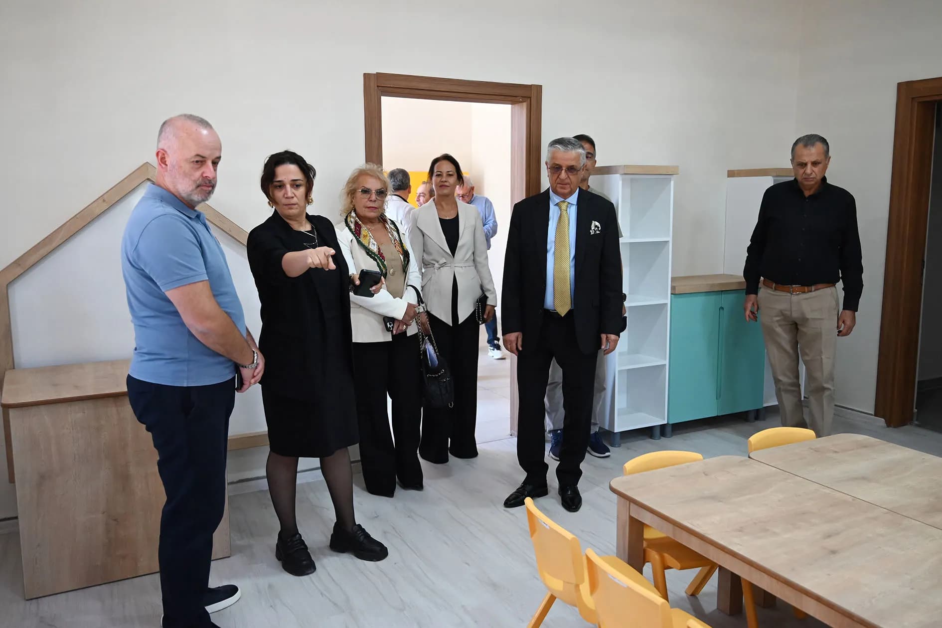 Kemer Belediyesi eski belediye binasını kreşe dönüştürdü