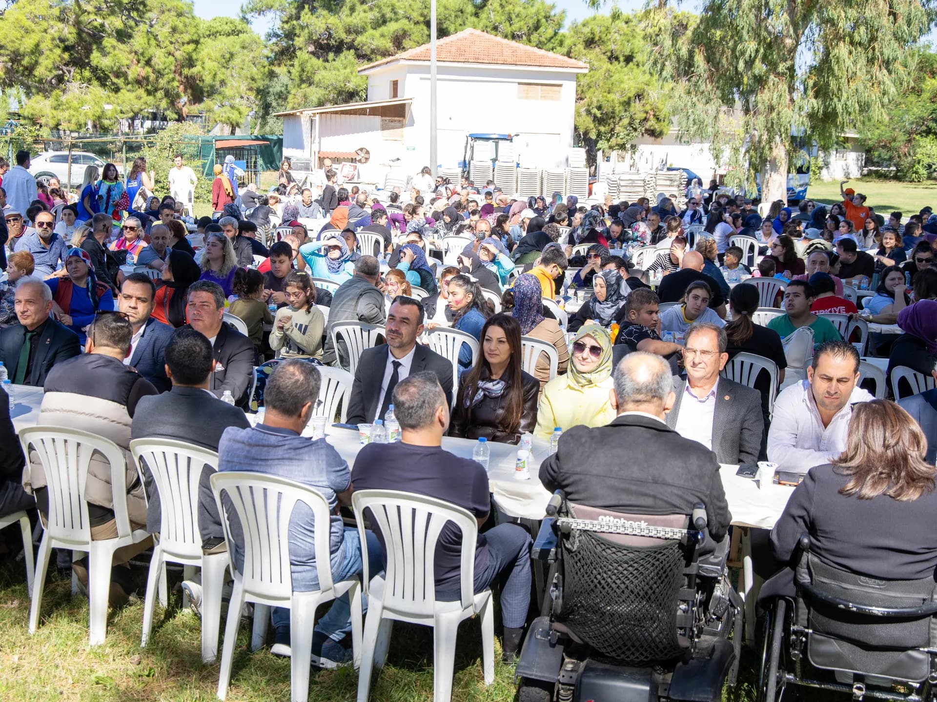 Manavgat Belediyesi Engelli Derneği iş birliğinde geleneksel piknik buluşması 