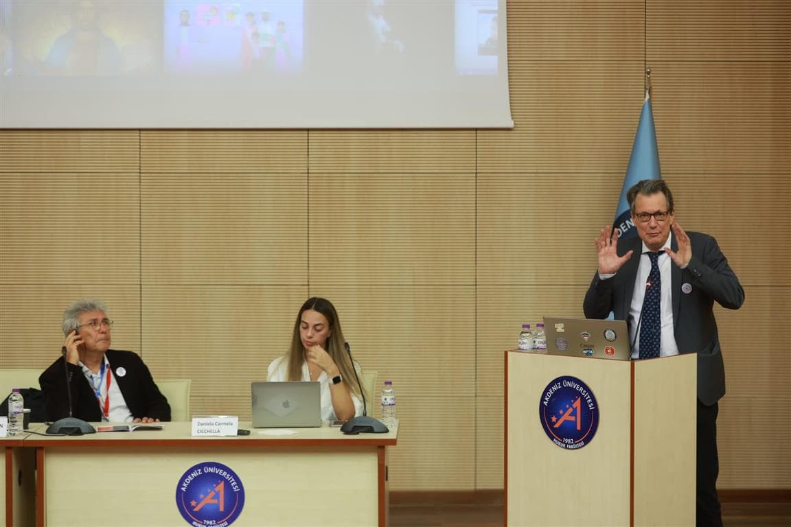2. Antalya Uluslararası Bilim Forumu başladı
