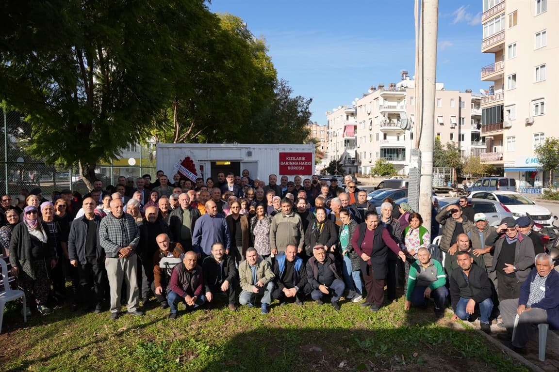 Kızılarık halkı Barınma Hakkı Bürosu’nu açtı