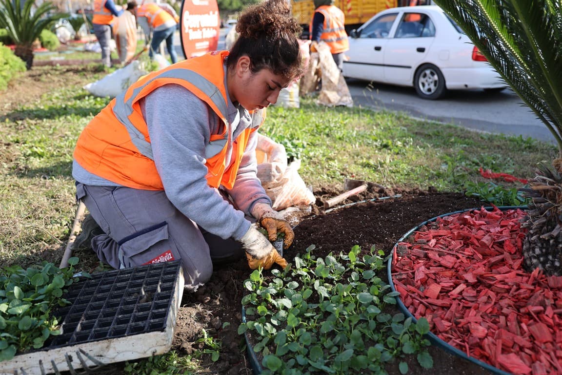 Antalya yaz kış rengarenk