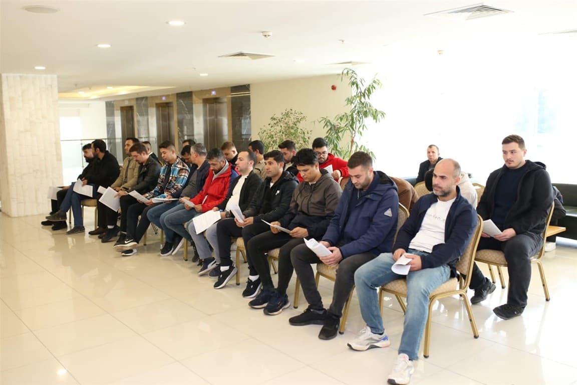 Kepez, iş arayanları dünya markasıyla buluşturdu