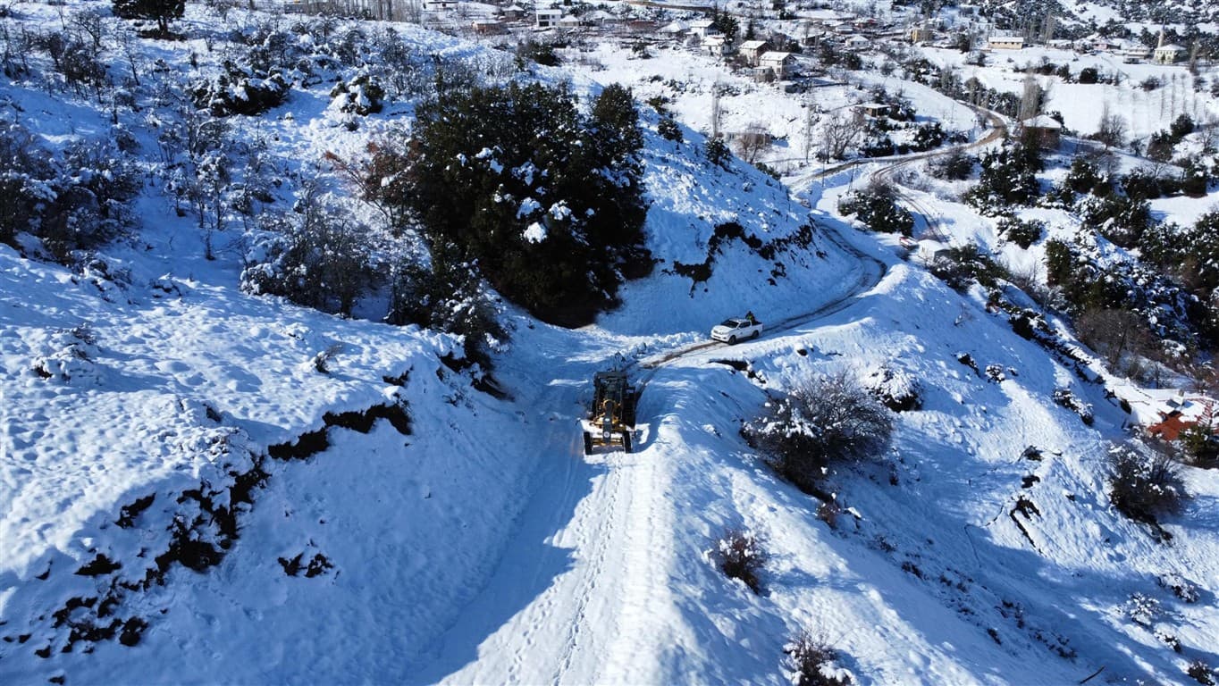 Kepez’in kar seferberliği