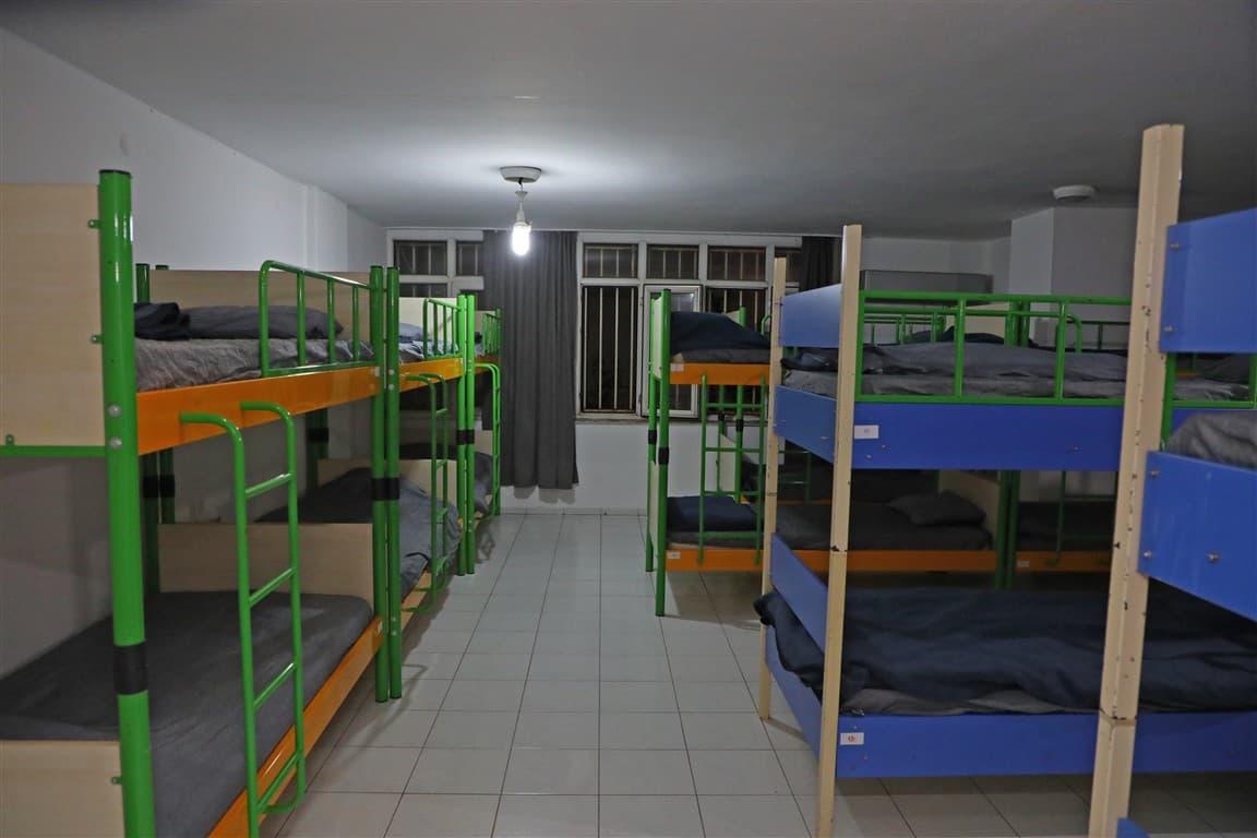 Antalya BİMEKAN’da 830 evsiz yurttaş kaldı