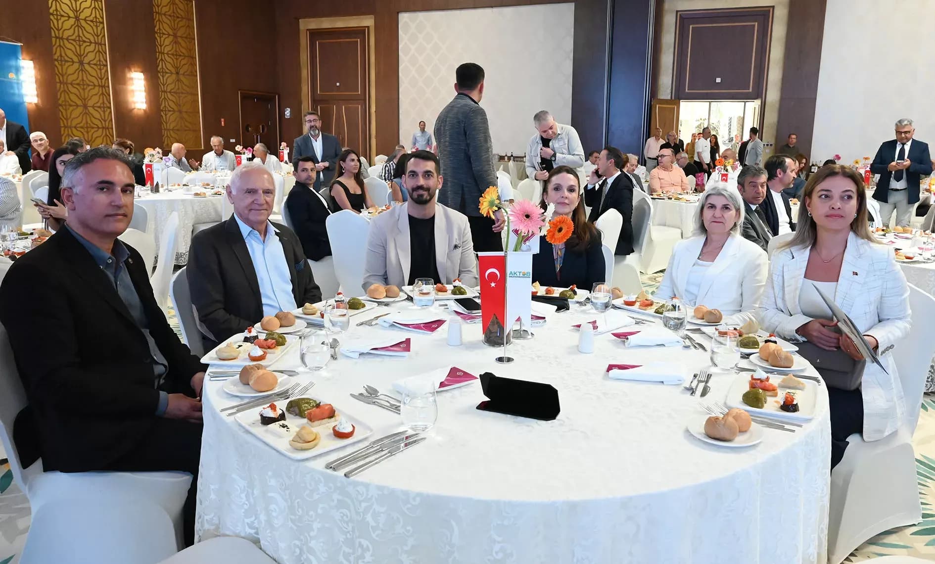 Kemer'de AKTOB toplantısı yapıldı
