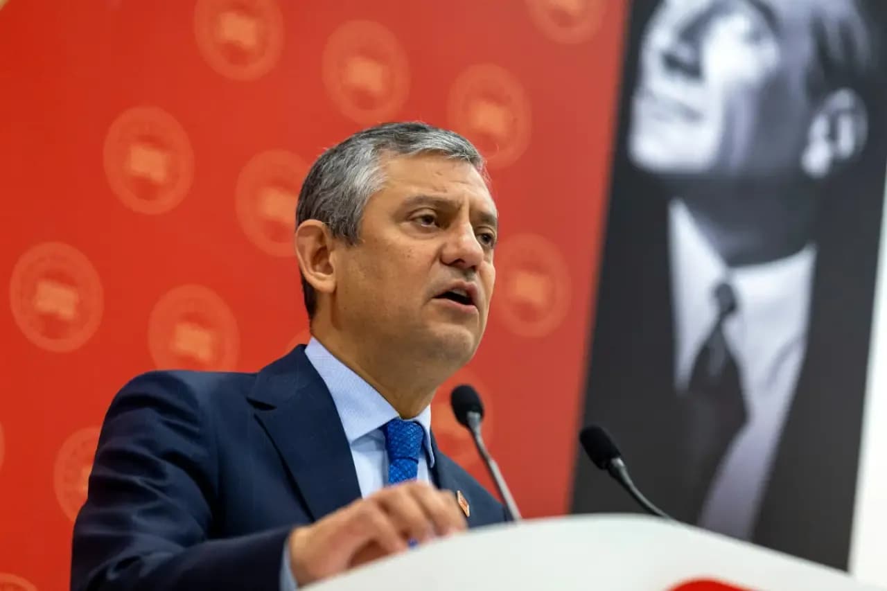 Özgür Özel ve beş milletvekili hakkında fezleke dosyası Ankara’ya gönderildi