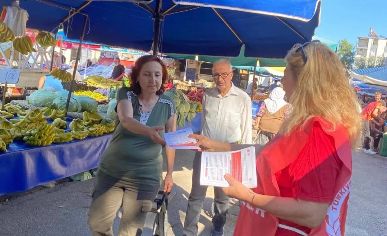 TİP Antalya okullarda bir öğün ücretsiz yemek çağrısı saha bilgilendirmesi 