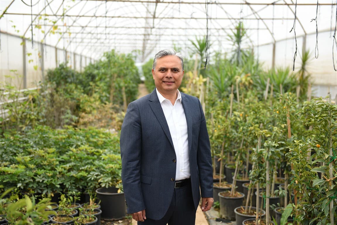 Muratpaşa'dan kardeş kente turunç ve kamkat fidanı
