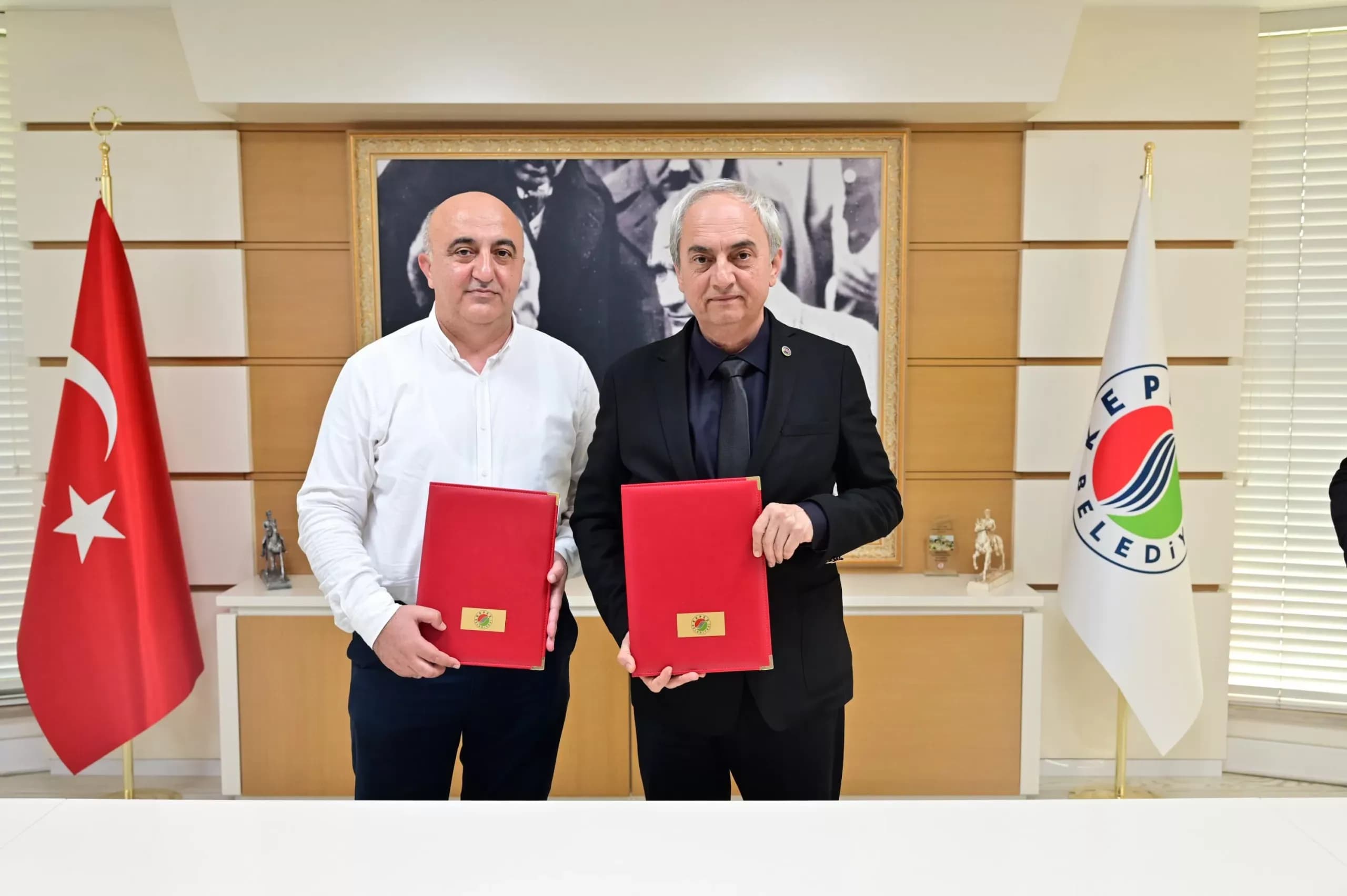 Kepez Yeni Mahalle'ye semt evi yapılması için protokol imzalandı