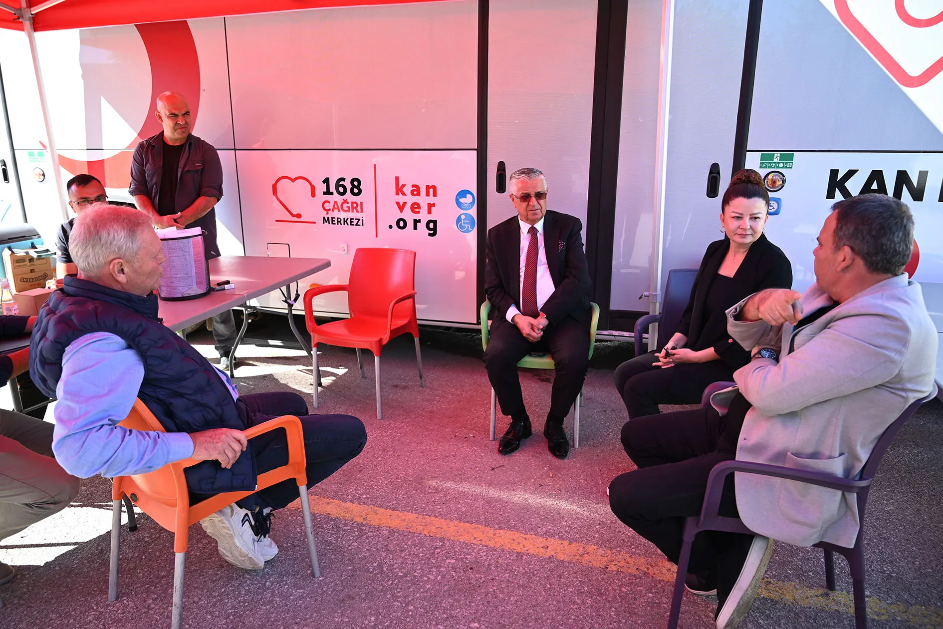 Kemer Belediye Başkanı Necati Topaloğlu Kızılay etkinliğine katıldı 