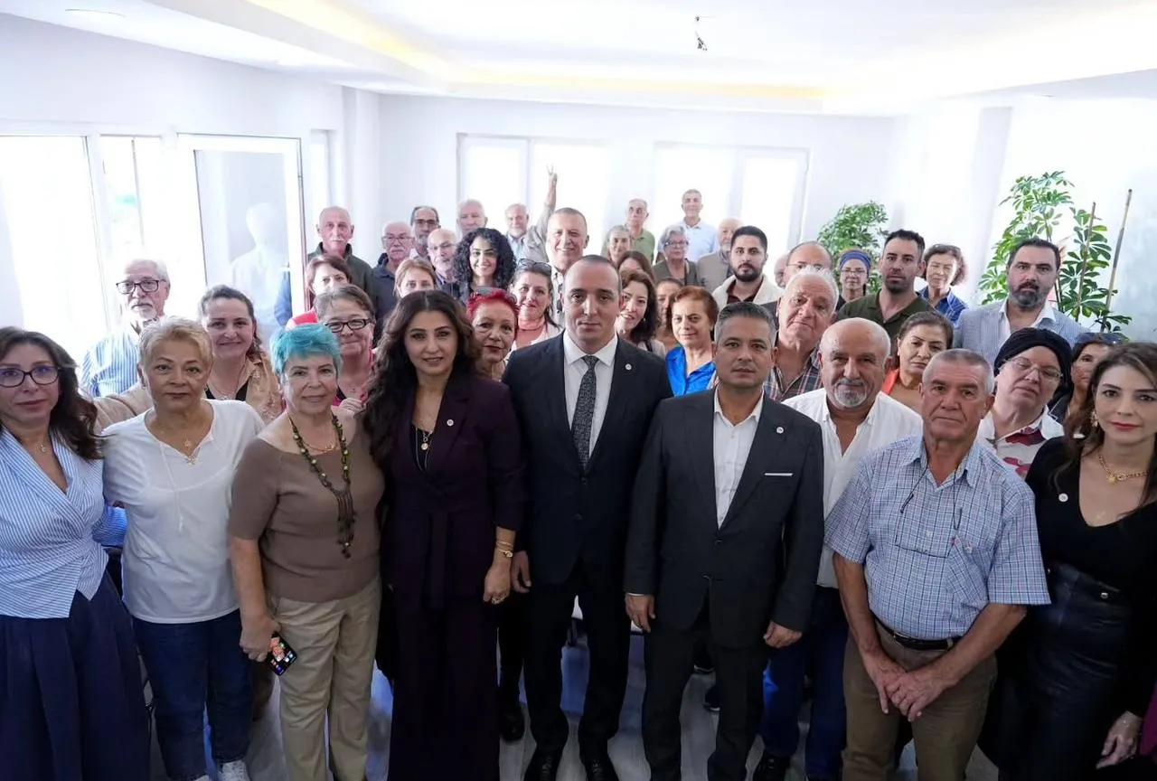 Kotan düzenlenen törenle YENİ Parti'ye resmen katıldı 