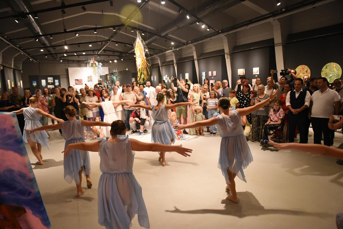 Uluslararası Karma Sergi