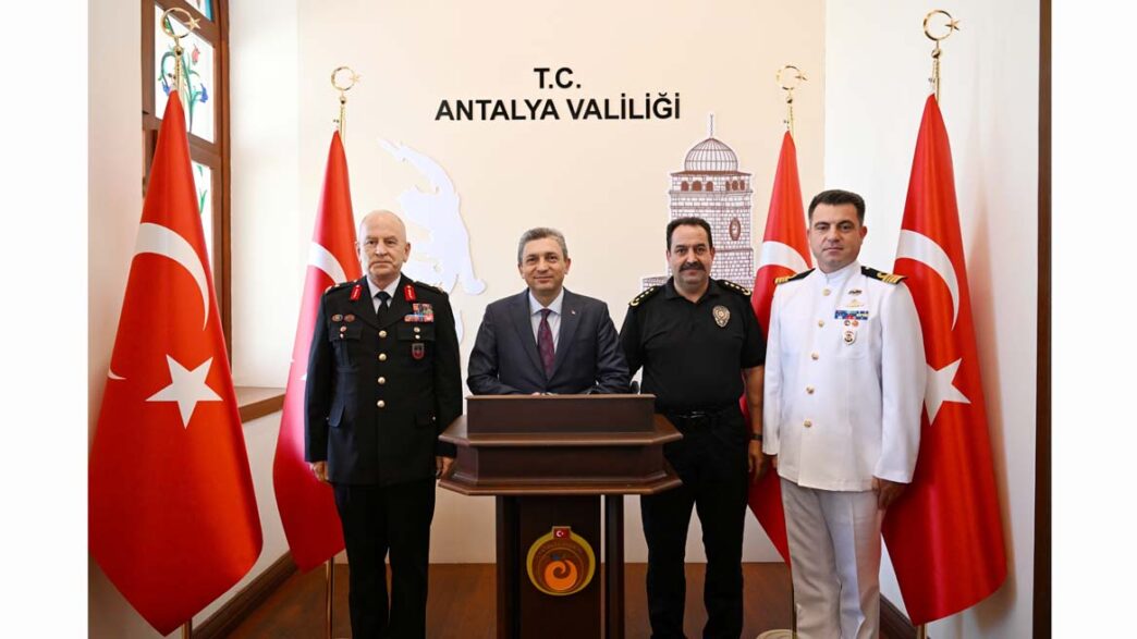 Antalya Valisi Hulusi Şahin