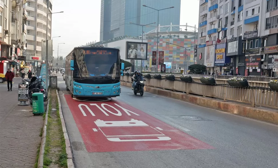 antalya 15 temmuz ulaşım ücretsiz mi