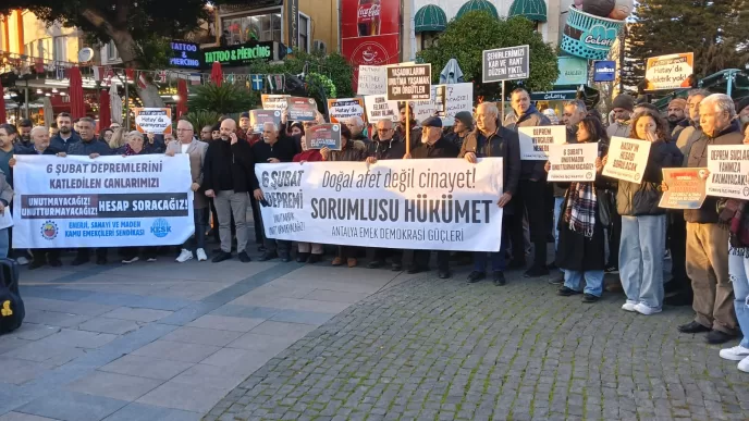 Antalya 6 şubat anması