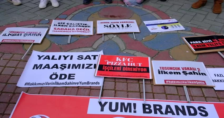 KFC ve Pizza Hut işçilerinin Antalya eylemi