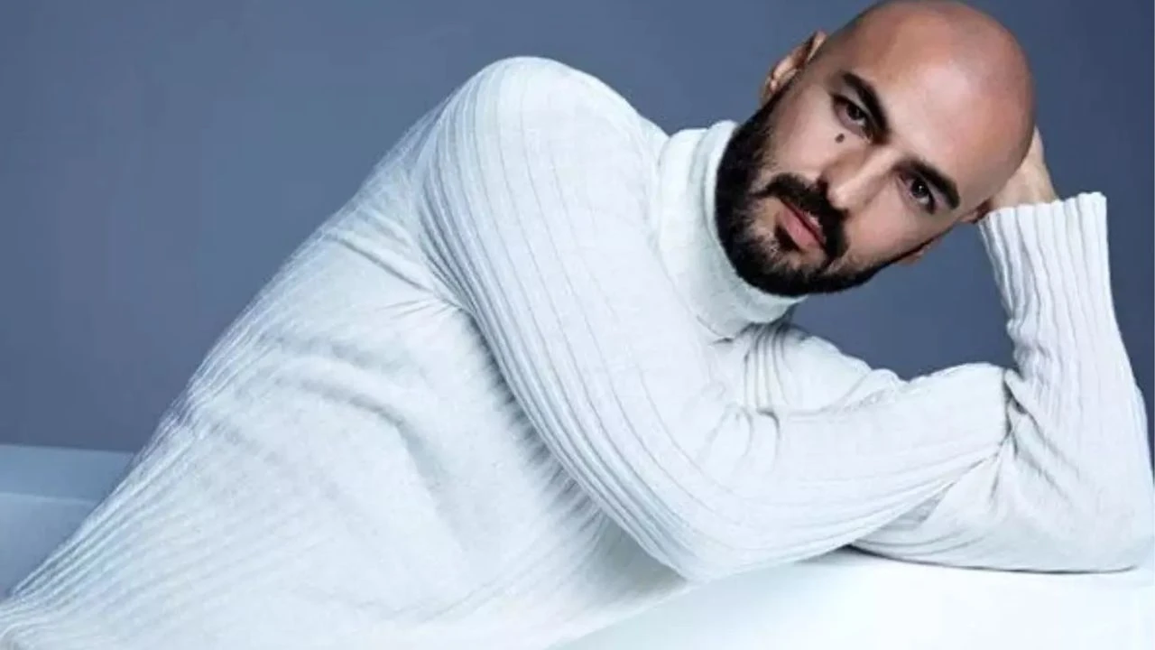 Soner sarıkabadayı konser