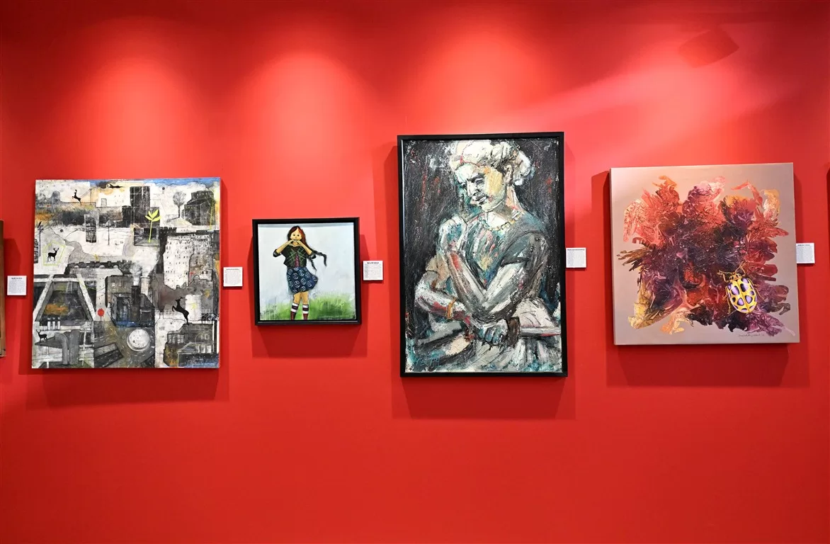 Akdeniz Lirikleria sergisi