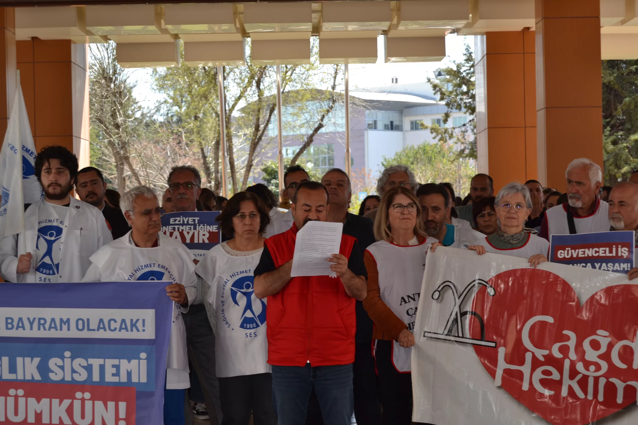 antalya sağlık çalışanları grev