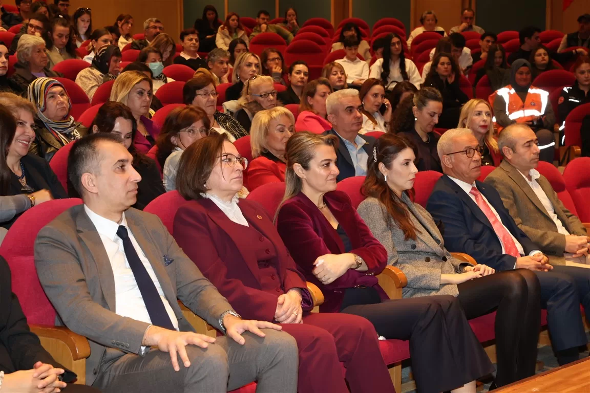 Girişimde Kadın Zirvesi”