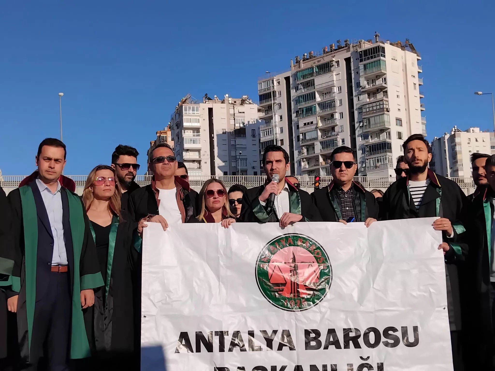 Antalya barosu basın açıklaması