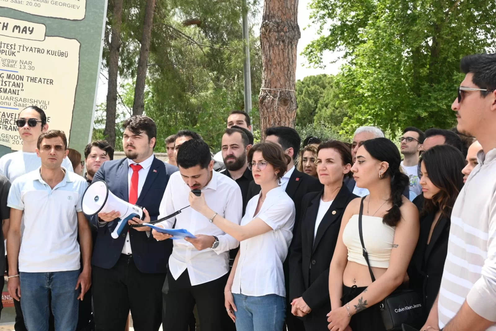 CHP Antalya Gençlik Kolları mezuniyet