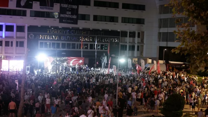 muhittin böcek miting