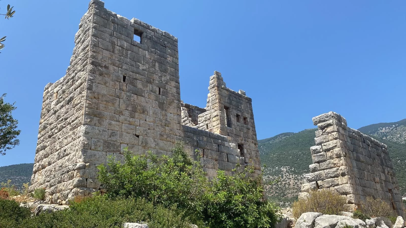 Finike-Demre-Kaş-Kalkan Bölünmüş Yol Projesi”ne karşı dava