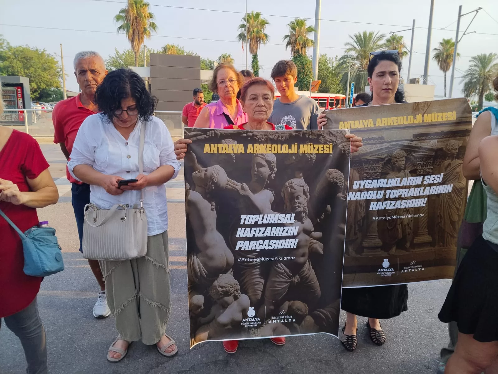 Antalya Arkeoloji Müzesi eylem