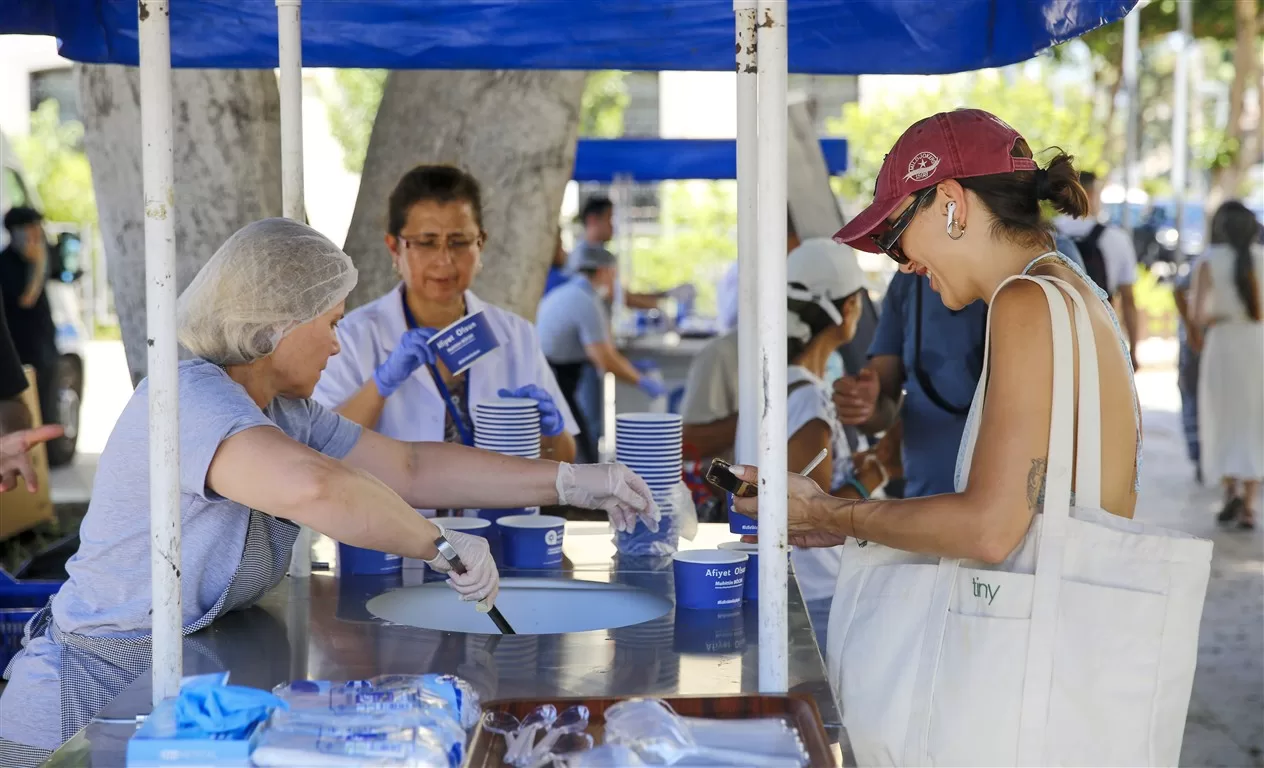 antalya büyükşehir belediyesi aşure