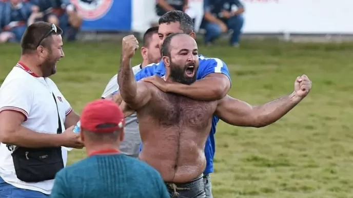 cw enerji yağlı güreş ligi orhan okulu