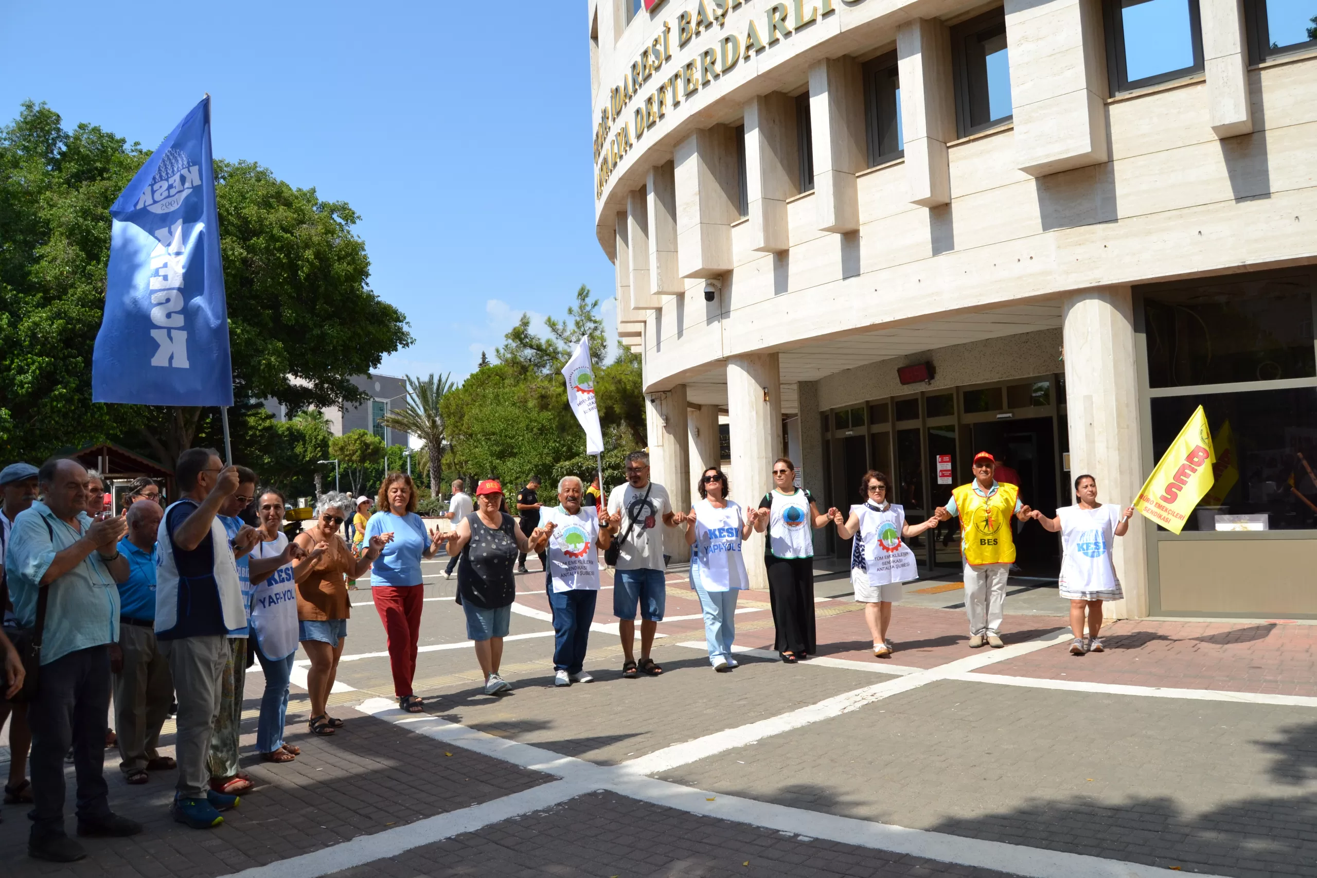 kamu çalışanı grev