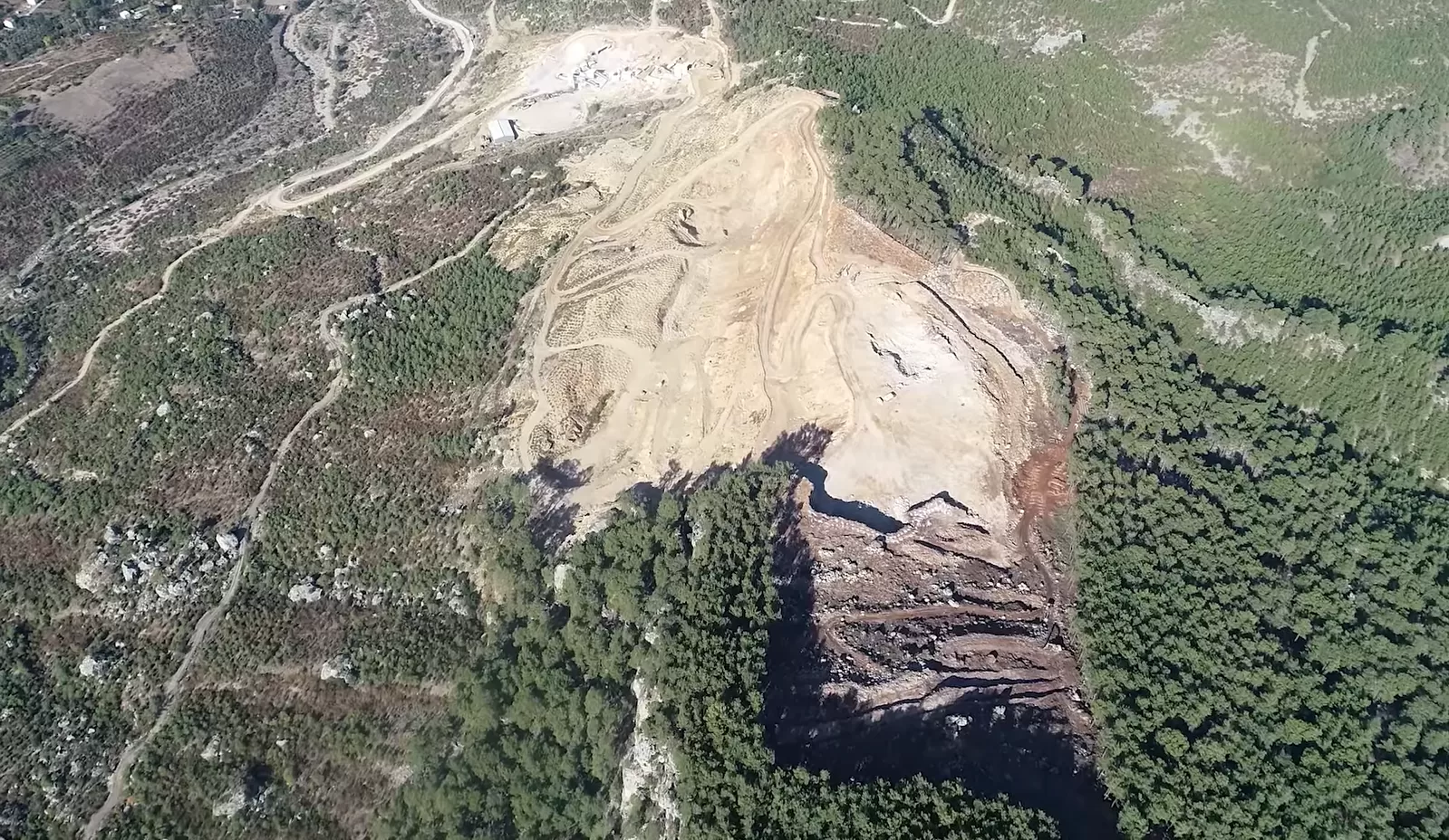 karaindibi mağarası taş ocağı