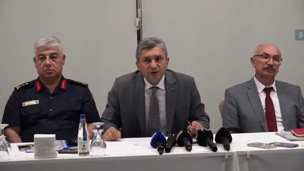 antalya valisi yangın açıklaması