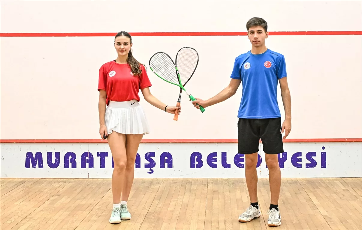 muratpaşa squash takımı