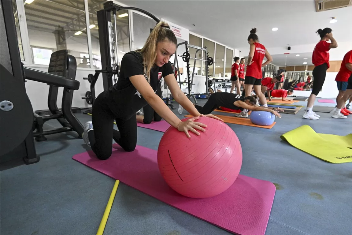 muratpaşa voleybol takımı