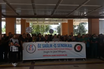 Akdeniz Üniversitesi sağlık işçisi