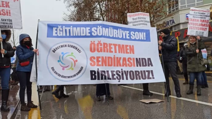 Özel Sektör Öğretmenleri Sendikası başarı okulları