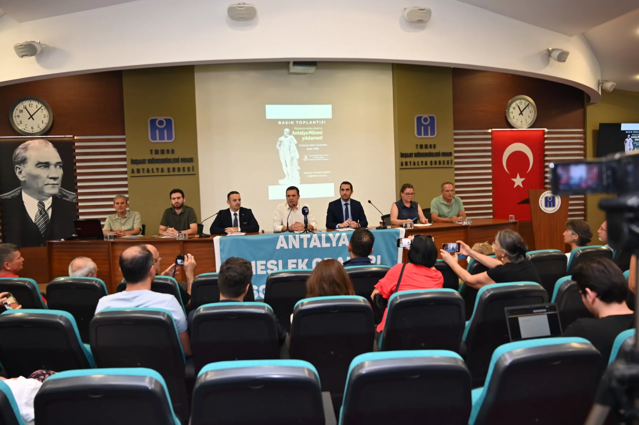 antalya arkeoloji müzesi açıklaması