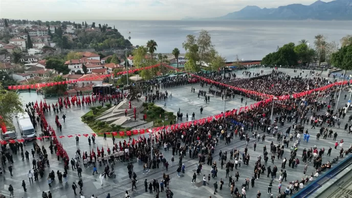 antalya 10 kasım anması