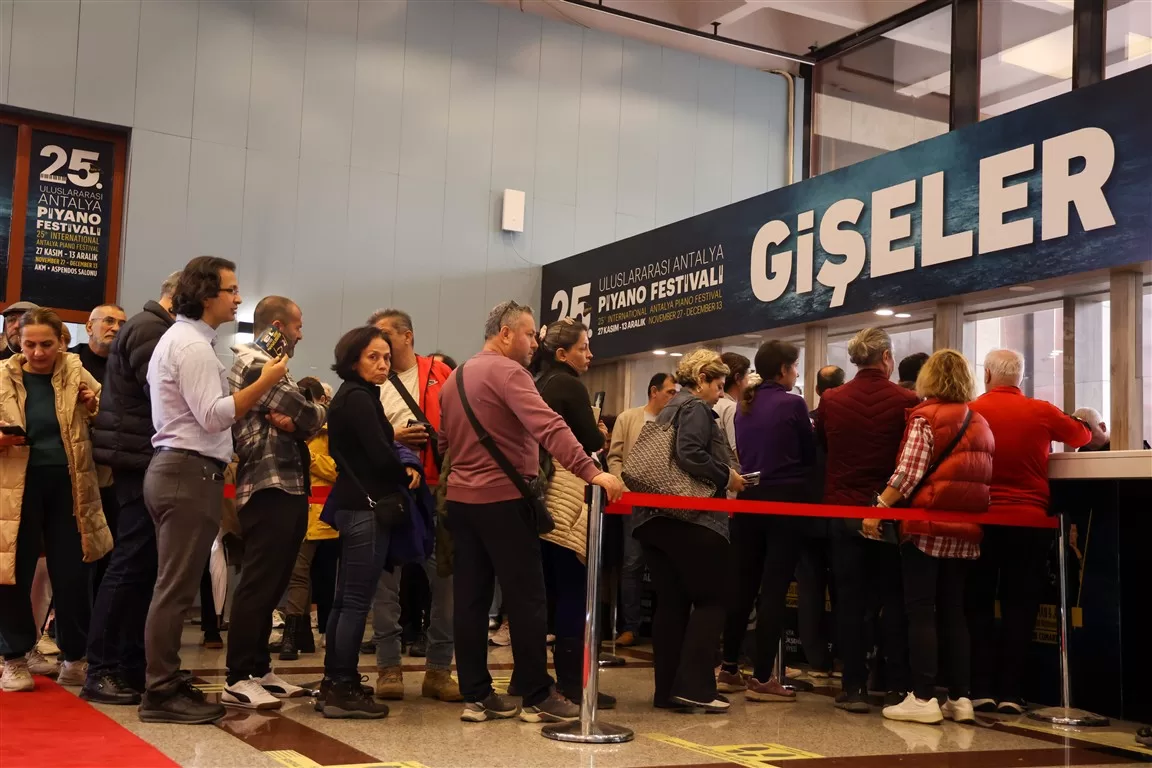 Uluslararası Antalya Piyano Festivali