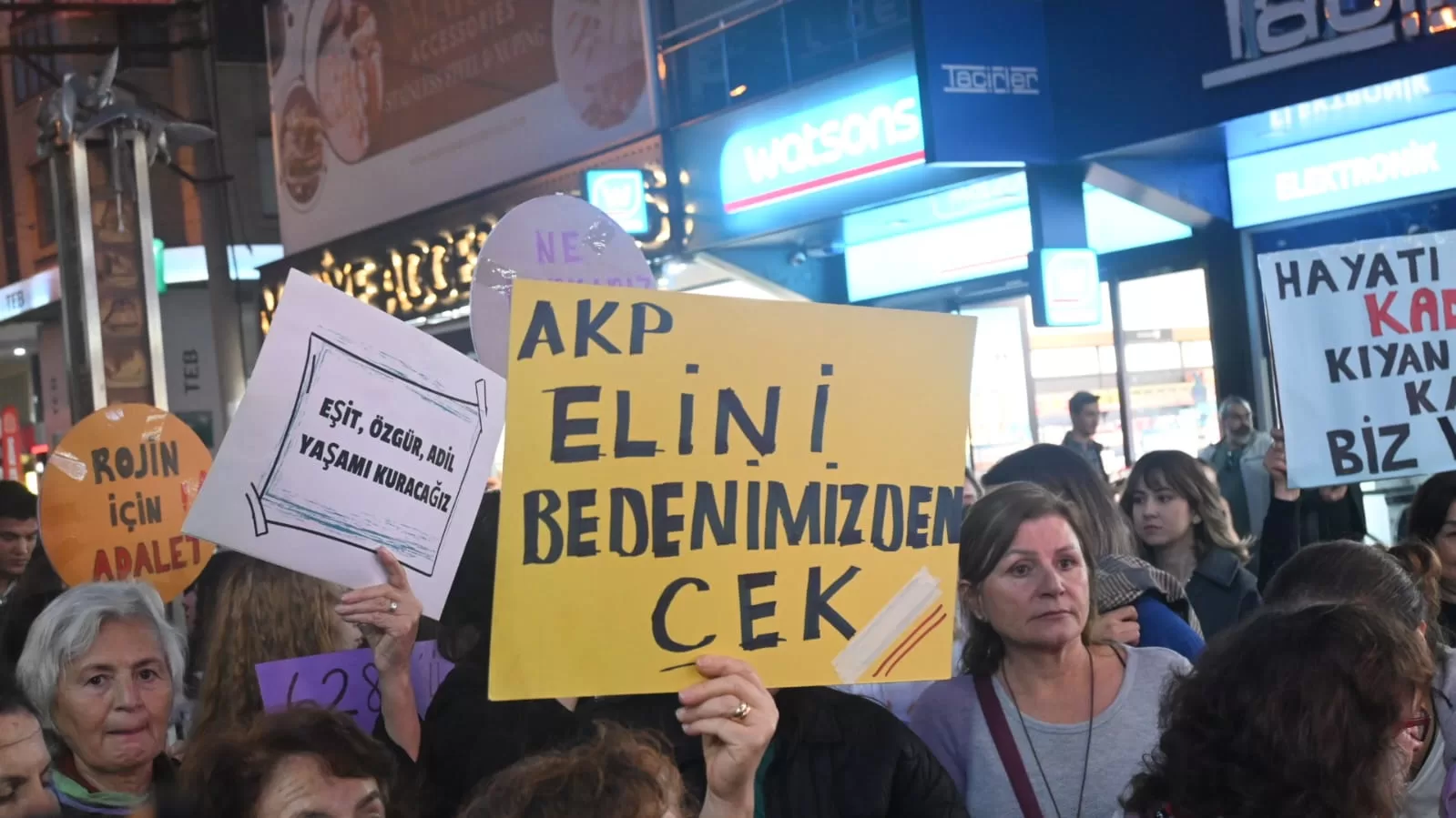 antalya 25 kasım eylemi