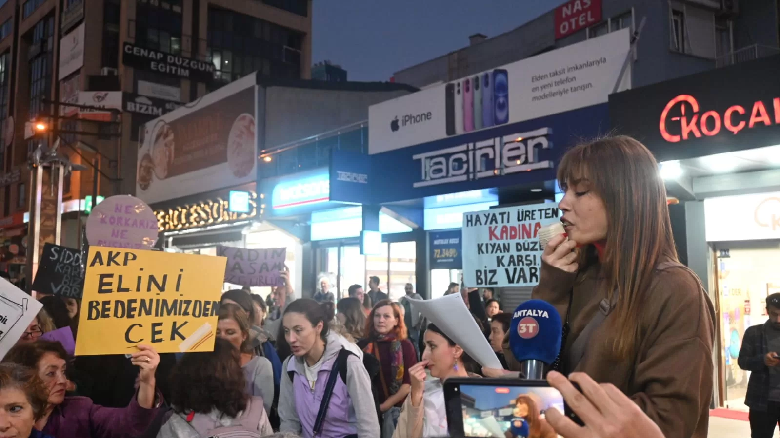 antalya 25 kasım eylemi