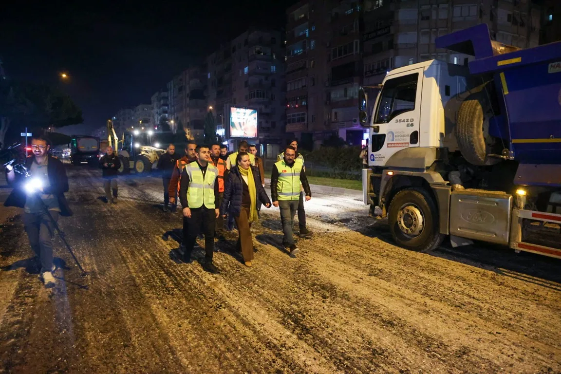 100. yıl bulvarı asfalt