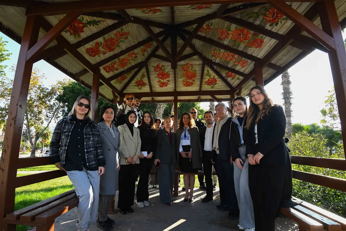 muratpaşa dostluk parkı