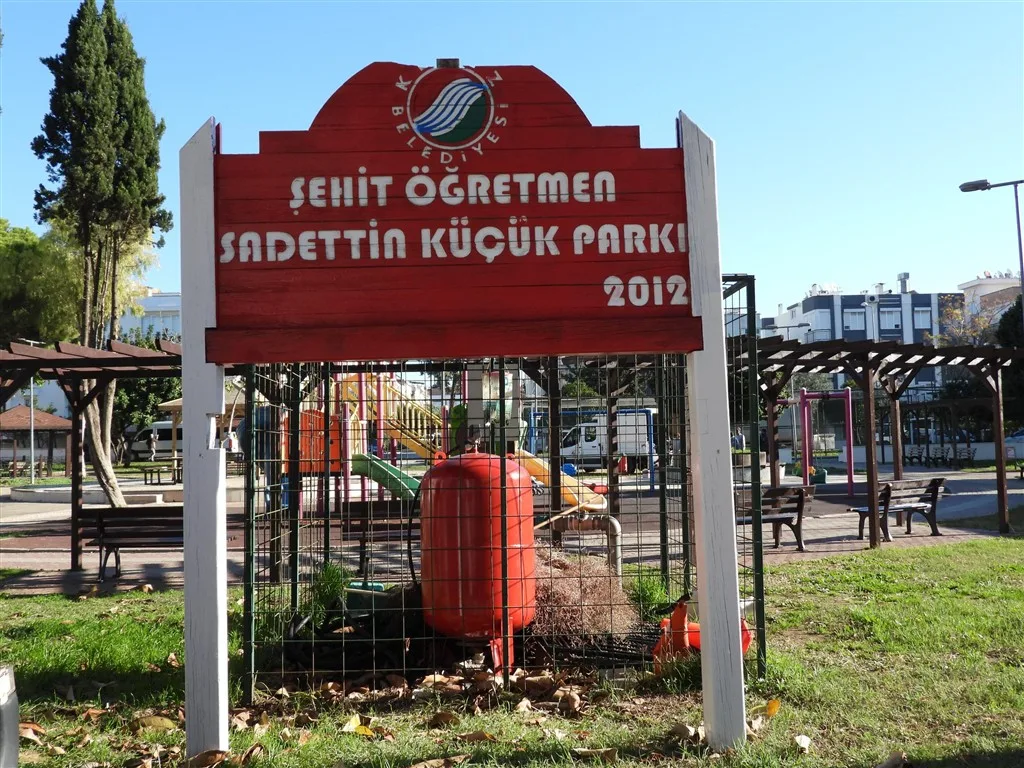 Sadettin Küçük Parkı