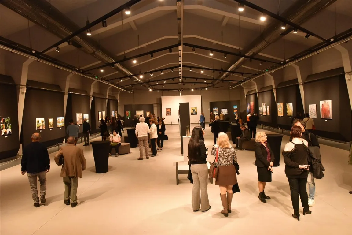 Kışın Soğuğunda Sıcağa Dönen Renkler