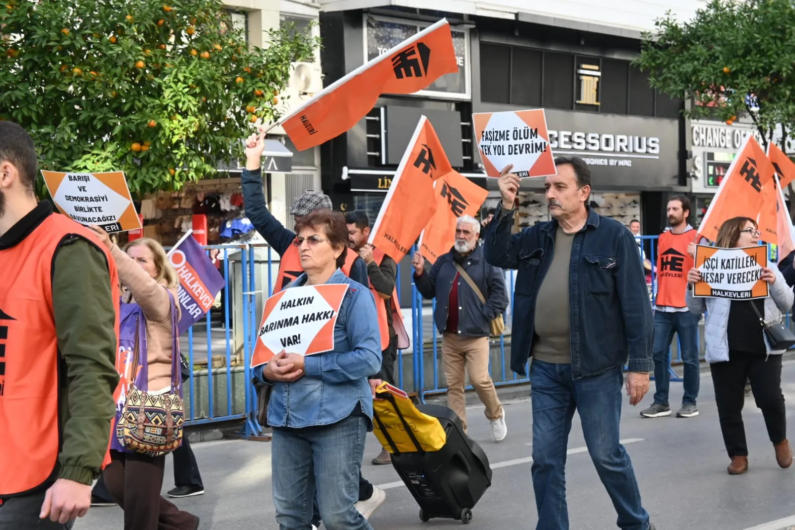 antalya geçinemiyoruz mitingi