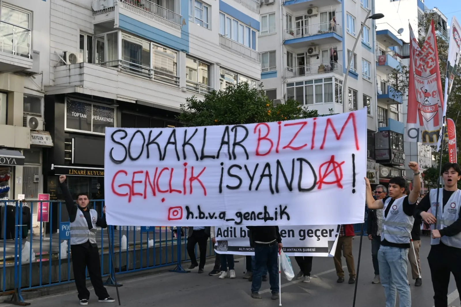 antalya geçinemiyoruz mitingi