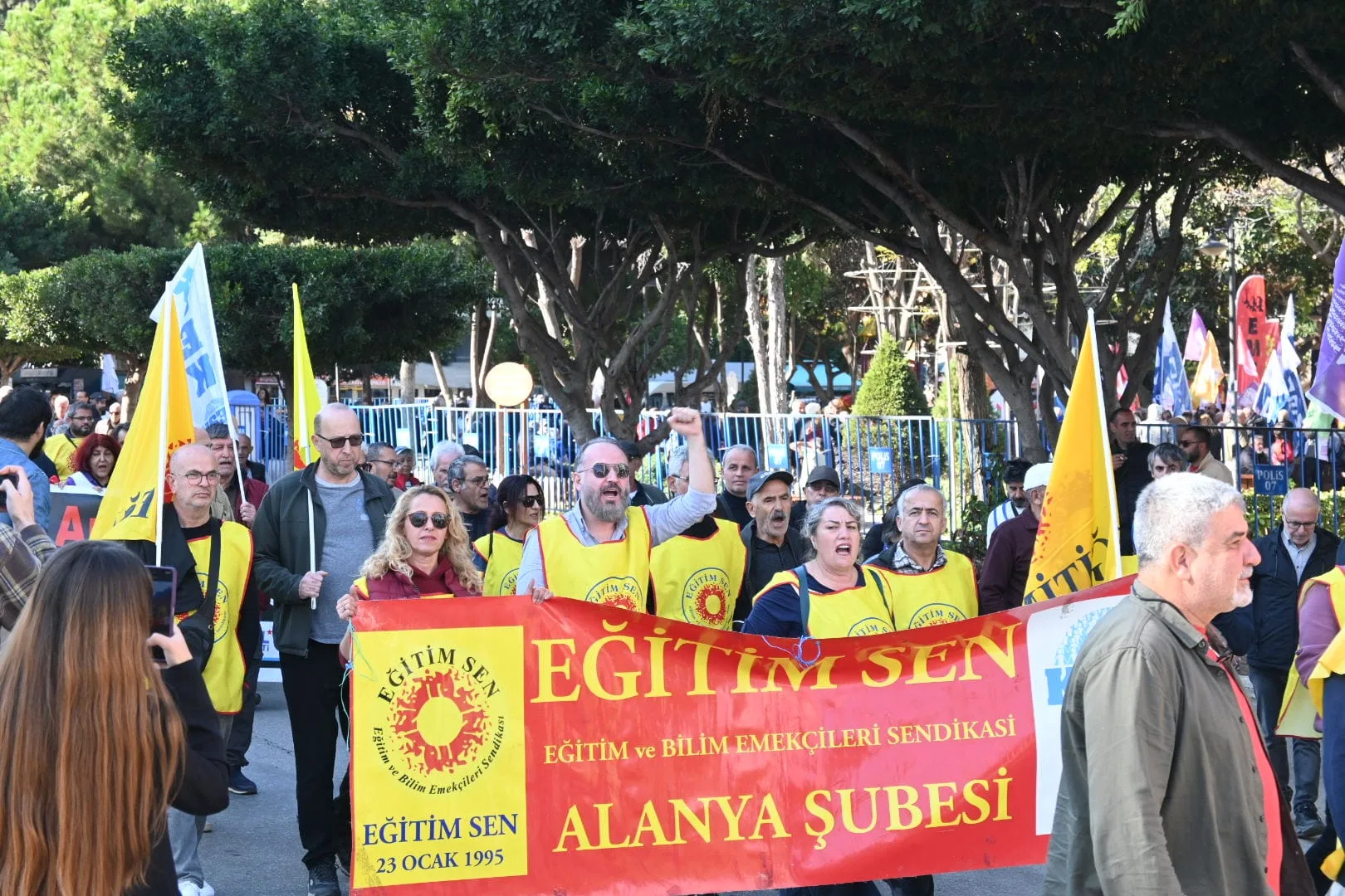 antalya geçinemiyoruz mitingi
